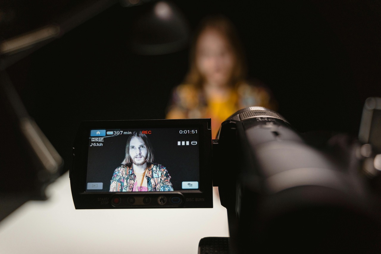 5 Reasons Testimonial Videos Are Crucial for Healthcare Marketing